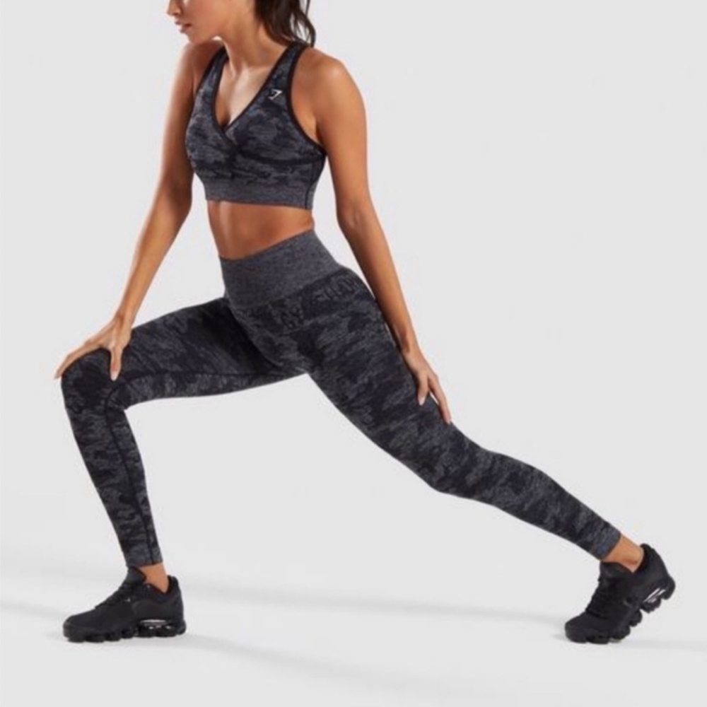 Gymshark Adapt Camo Seamless Leggings black and gray camo size xs - Picture 2 of 12